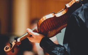 Irmina Trynkos Barber Violin Concerto